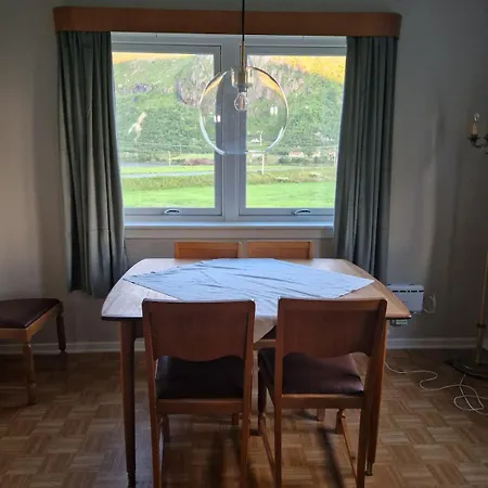 Panorama Lofoten Lysvollhuset בית נופש Vareid