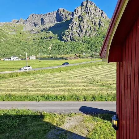 Panorama Lofoten Lysvollhuset בית נופש *