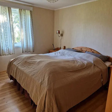 Panorama Lofoten Lysvollhuset בית נופש Vareid