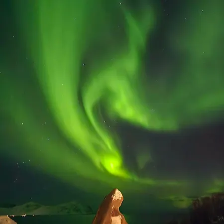 Semesterbostad Panorama Lofoten Lysvollhuset Vareid