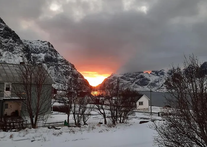 Panorama Lofoten Lysvollhuset * Vareid