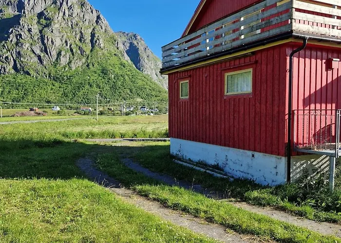 Panorama Lofoten Lysvollhuset Holiday home *