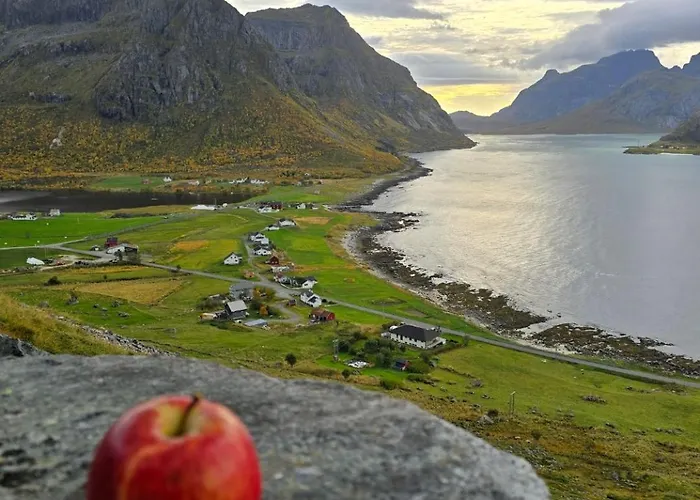 Feriehus Panorama Lofoten Lysvollhuset Vareid
