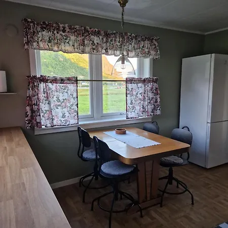 Panorama Lofoten Lysvollhuset *